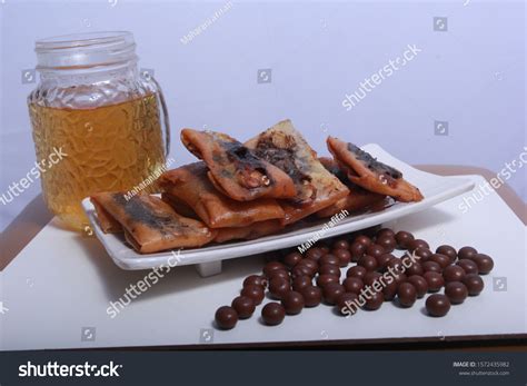 Piscok Pisang Coklat Kind Traditional Snack Stock Photo 1572435982