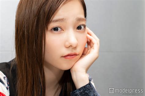 島崎遥香（ぱるる）応援ページ 島崎遥香「無理に行動することは、自分の心を潰す」“自分らしくいること”への思い、伝えたいメッセージ＜モデル