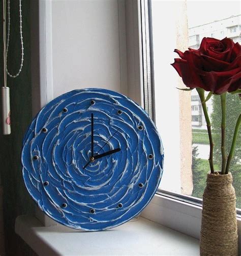 Reloj Artesanal De Madera Flor Azul Artesanum