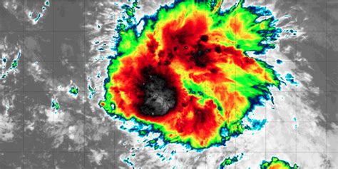 tropical depression  forms  atlantic   expected  strengthen