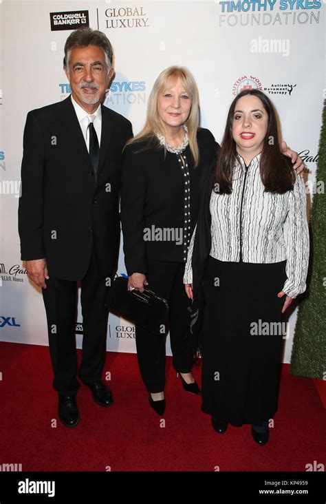 Mia mantegna arlene vrhel joe hi-res stock photography and images - Alamy