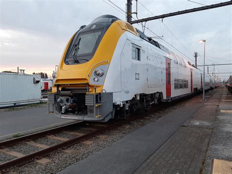 The very latest new train, soon on the Belgian network. Testing with the M7 motorised cab is