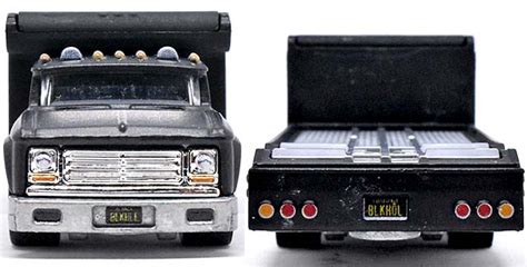 RETRO RIGのレビューBLACK HOLE RACINGのトランスポーター FYT09 Hot Wheels 情報まとめ ホットウィール にわかマニア