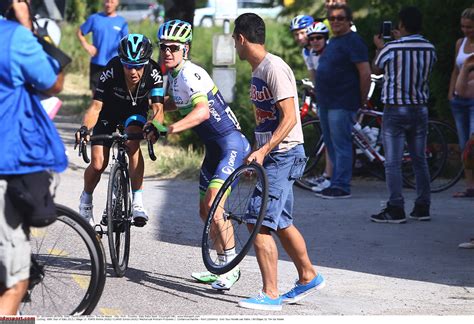 Giro D Italia Richie Porte Docked Two Minutes Cyclingnews