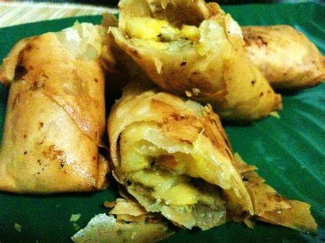 Banana Turon Filipino Merienda Recipe By Marelie Cookeatshare