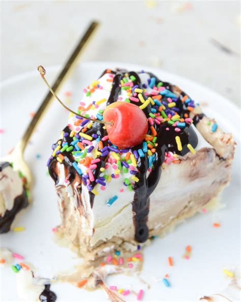 Coffee Ice Cream Hot Fudge Sundae Pie With A Macaroon Crust