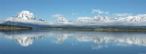 MLeWallpapers.com - Mount Moran Reflection