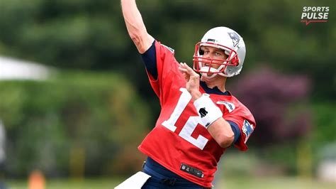 Tom Brady Rob Gronkowski Look Sharp At Patriots Minicamp Video Dailymotion