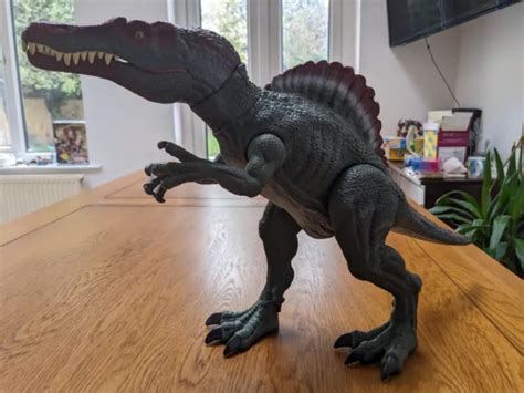 Jurassic World Spinosaurus Toy Legacy Collection Extreme Chompin Toy