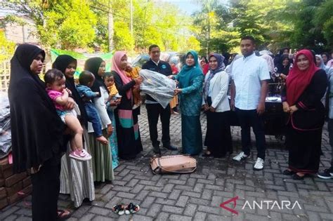 Dkp Aceh Barat Salurkan Bantuan Dua Ton Ikan Segar Buat Warga Antara News