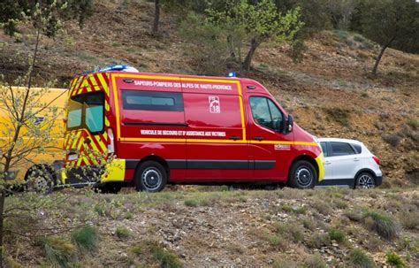 Un Adolescent De 12 Ans Meurt Dans Un Tragique Accident De Minibus