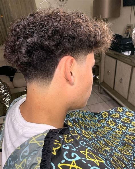 105 Best Taper Fade Inspirations From 2021 Taper Fade Curly Hair