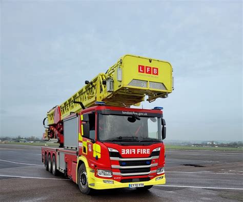 London Fire Brigade To Bring In Uks Tallest Aerial Ladder Into