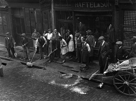 The Battle of Cable Street: When Antifascist Workers Rebelled Against ...