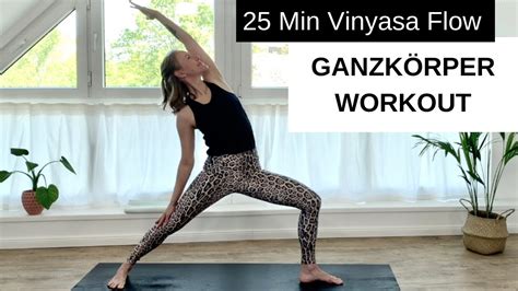 Kraftvoller Yoga Vinyasa Flow Min Dynamisches Ganzk Rper Workout