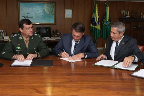 Defesa Apresenta Resultado De Auditoria Das Urnas A Bolsonaro Mas N O