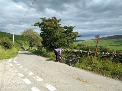 The Road Junction At Bwlch Y Maen Melyn David Medcalf Cc By Sa 2 0