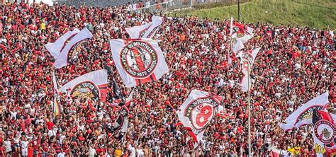 Membros De Torcida Organizada Do Vit Ria Tamb M S O Proibidos De Entrar