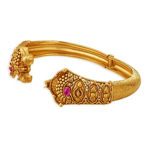 Buy Tanishq 22 Karat Gold Bangles At Best Price Tanishq UAE