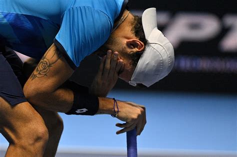 Atp Finals Berrettini Si Ritira Contro Zverev E Scoppia A Piangere