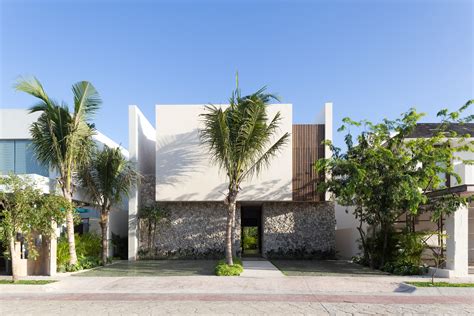 Gallery of Venados 22 House / estudio AM arquitectos - 1