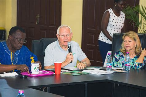 Usa Medical Philanthropists Visit Wisconsin International University College Ghana Wisconsin