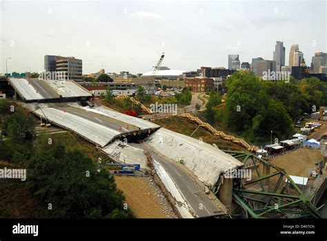 Interstate Bridge Failure High Resolution Stock Photography And Images