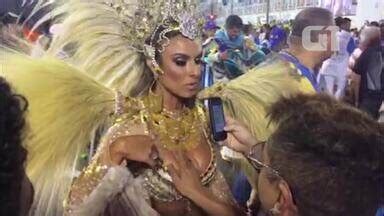 Assistir G No Carnaval Musa Da Vila Isabel Nicole Bahls Chega