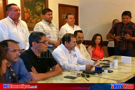 Hoy Tamaulipas Renuncian Militantes Del Pan Se Suman A Morena En