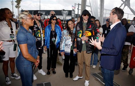 Are Pete Davidson & Chase Sui Wonders Dating? See PDA Photos