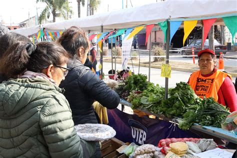 Comunas un Desafío Radio Expo Feria de la Economía Popular y el