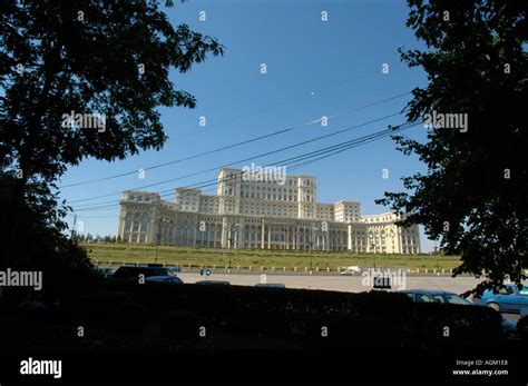 Bucuresti, parliament palace, museum casa poporului Stock Photo - Alamy