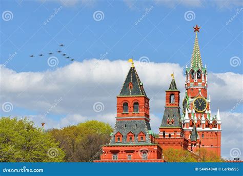 Aircraft Flying Over Kremlin. Moscow Stock Photo - Image of parade ...