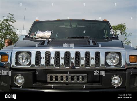 Hummer H2 Black Grill