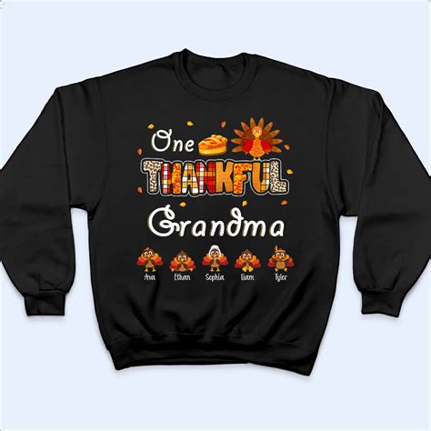 Up to 19 Kids - One Thankful Grandma Little Turkeys - Personalized Cus