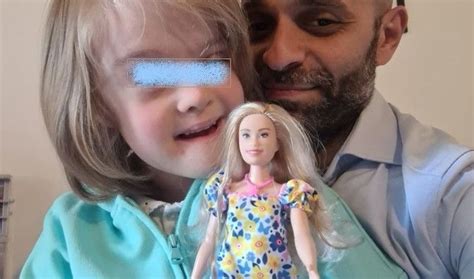 Barbie Con La Sindrome Di Down Luca Trapanese E La Nuova Amica Di Sua