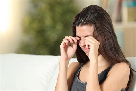 Pregnancy Eye Twitching Signs Reasons And Management