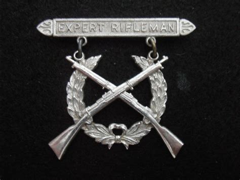 Ww2 Usmc Expert Rifleman Qualification Badge Pin Back 3281364537