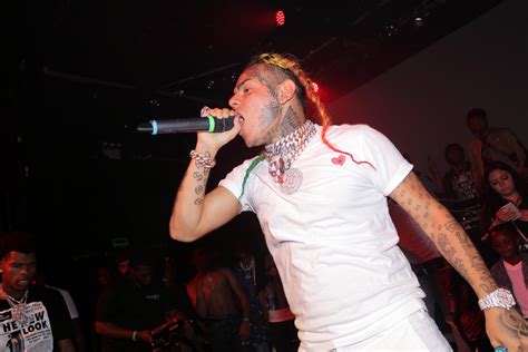 6ix9ine Clowned Online For Gay Porn Star Lookalike Confusion