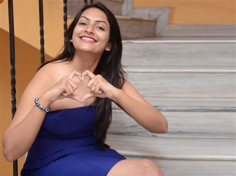 Bigg Boss Telugu 5 All You Need To Know About Swetha Varma