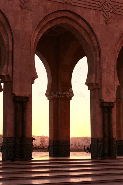 Grande Mosquée Hassan 2 Au Coucher Du Soleil à Casablanca Eau Maroc Belles Arches De La Mosquée