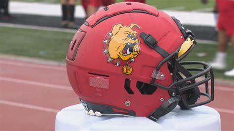 Top Ranked Ferris State Rolls Past Mercyhurst In Season Opener 54 12