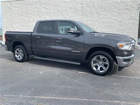 Used 2020 Ram Ram 1500 Classic Quad Cab Warlock 4wd Ratings Values Reviews And Awards