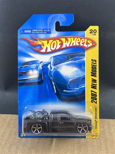 Hot Wheels New Models Chevy Silverado Comb Ship