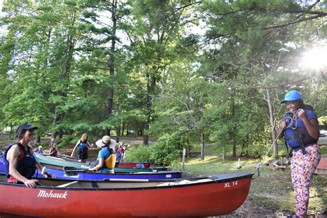 Learning to Paddle: Canoeing on Lake Julian - Big Brothers Big Sisters of Western North Carolina