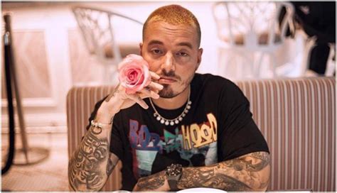 J Balvin sorprende con una inédita fotografía de su pasado en donde