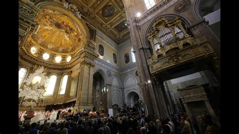 Foto Napoli Si Ripete Miracolo Di San Gennaro Sciolto Il Sangue