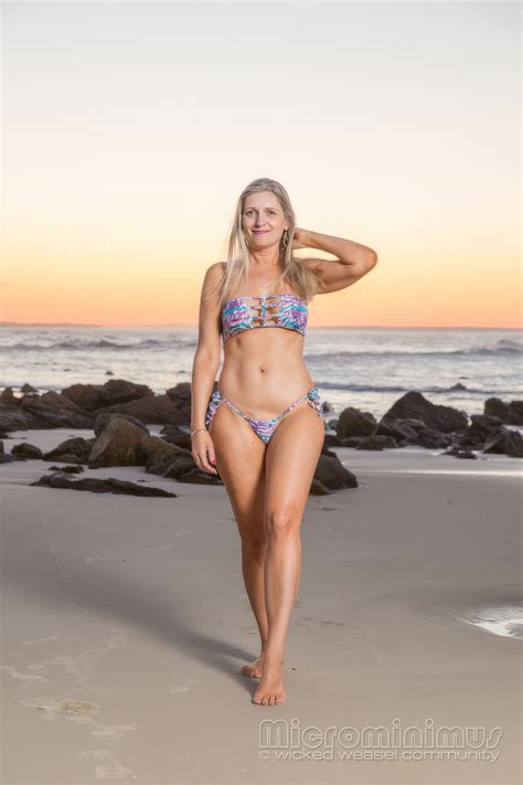 Bikini Model Kmk AI Enhanced Blondes Have More Fun 0117 Topaz