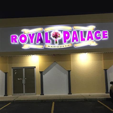 Royal Palace Banquet-Home