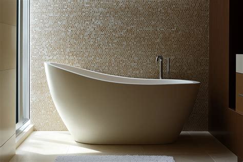 How to Choose a Soaker Tub for a Small Bathroom? - Heaven Gables
